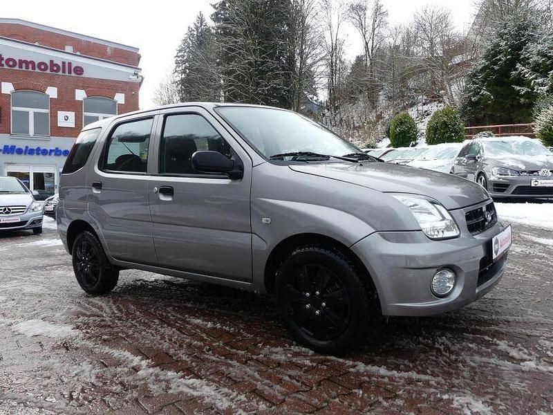 Gebraucht Subaru Justy 99 PS (72 kW) 2003 Grau Kleinwagen