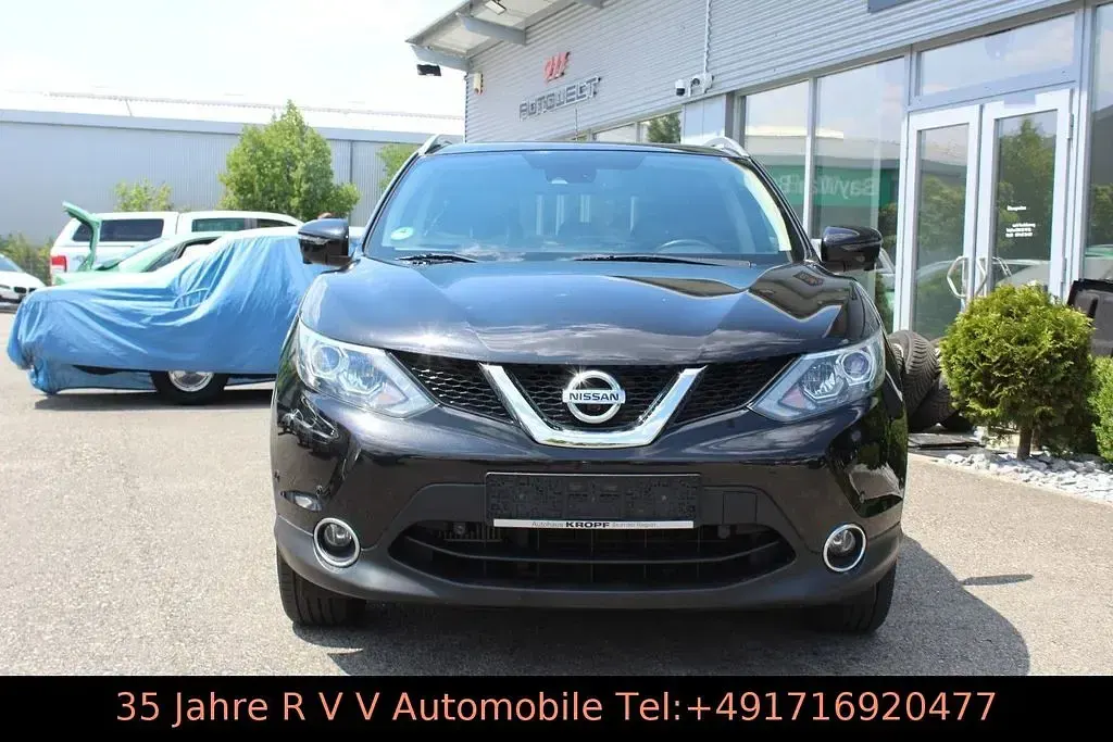 Gebraucht Nissan Qashqai Acenta 163 PS (119 kW) 2017 Schwarz SUV