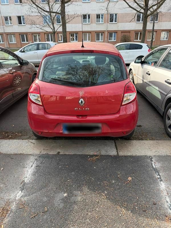 Gebraucht Renault Clio II 75 PS (55 kW) 2009 Rot Kleinwagen