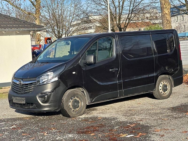 Gebraucht Opel Vivaro 120 PS (88 kW) 2017 Schwarz Van / Kleinbus