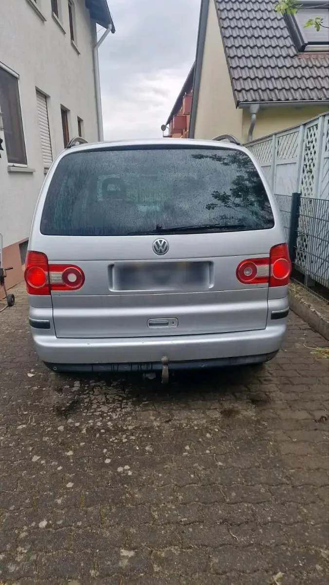 Gebraucht VW Sharan 150 PS (110 kW) 2005 Silber Van / Kleinbus