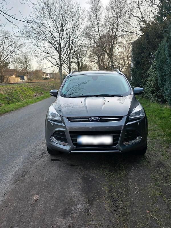 Gebraucht Ford Kuga 163 PS (119 kW) 2013 Grau SUV