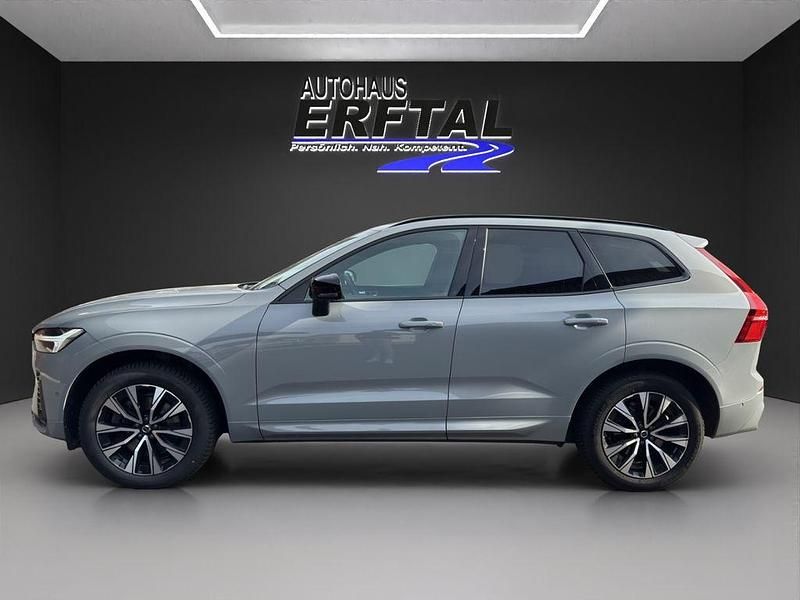 Gebraucht Volvo XC60 Plus 197 PS (144 kW) 2024 Grau SUV