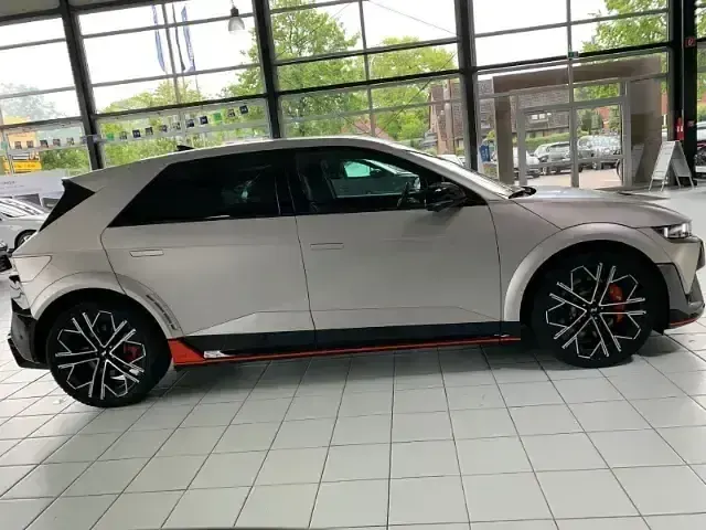 Gebraucht Hyundai Ioniq 5 447 kW (609 PS) 2025 Gold SUV