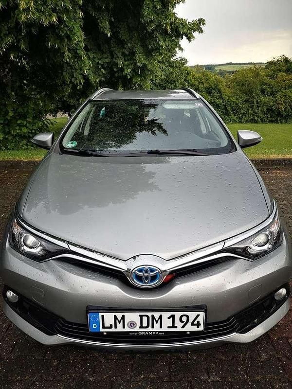 Gebraucht Toyota Auris Hybrid Comfort 136 PS (100 kW) 2017 Kombi