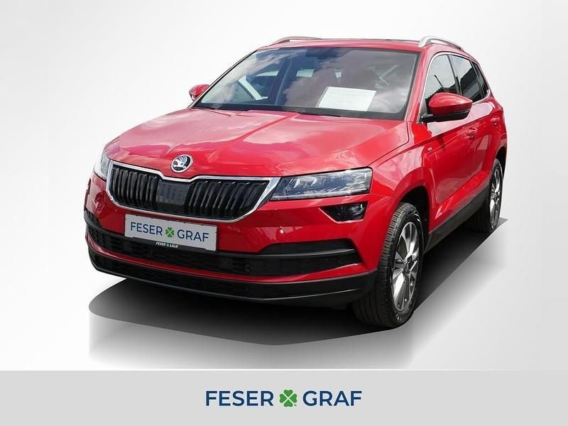 Velvet rot metallic Gebraucht 2021 Skoda Karoq Ambition SUV | 26.950 € (Fairer Preis) - Bild 1/4