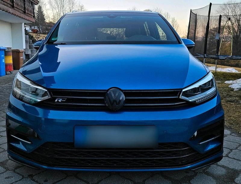 Gebraucht VW Touran Highline 190 PS (139 kW) 2020 Blau Van / Kleinbus