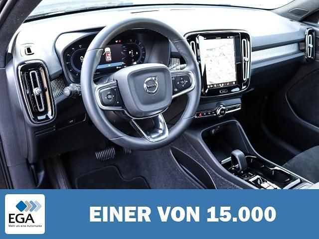 Gebraucht Volvo XC40 Plus 163 PS (119 kW) 2023 Metallic SUV