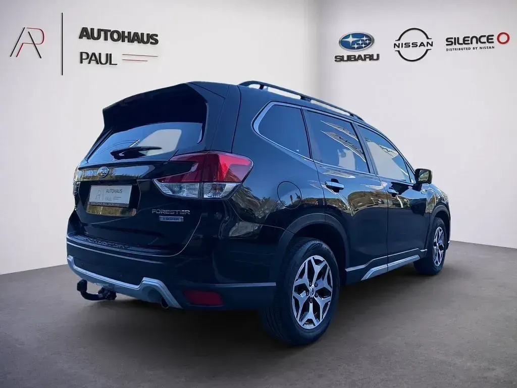 Gebraucht Subaru Forester Comfort 150 PS (110 kW) 2021 Schwarz SUV