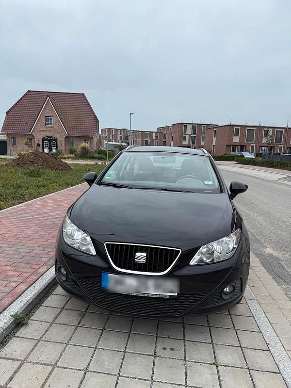 Schwarz Gebraucht 2010 Seat Ibiza ST Kombi | 4.300 € (Fairer Preis) - Bild 1/4