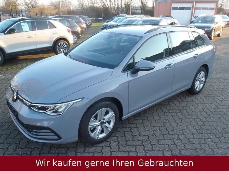 Grau Gebraucht 2024 VW Golf VIII Life Kombi | 23.699 € (Fairer Preis) - Bild 1/4