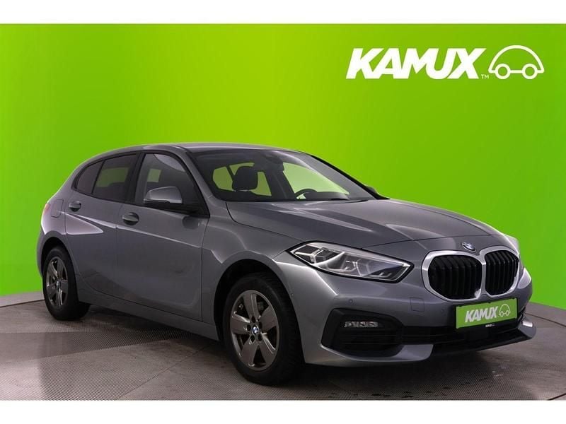 Grau Gebraucht 2023 BMW 118 Advantage Kleinwagen | 17.850 € (Superpreis) - Bild 1/3