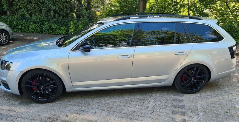 Silber Gebraucht 2016 Skoda Octavia RS Kombi | 17.250 € (Etwas zu teuer) - Bild 1/4