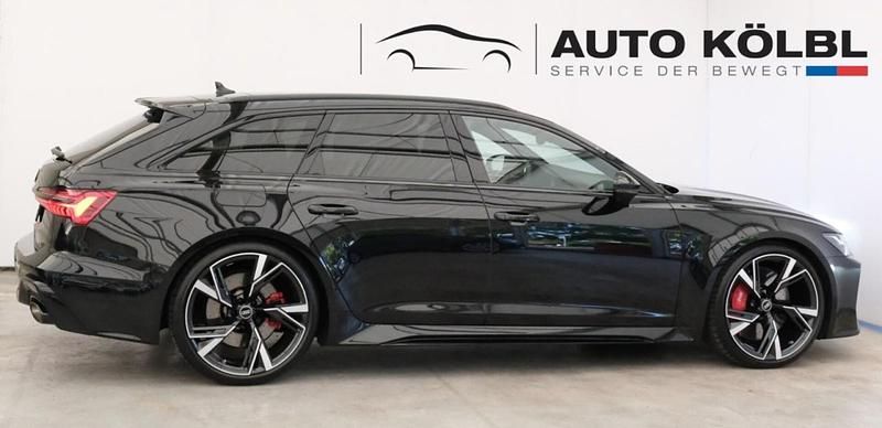 Gebraucht Audi RS6 Ambiente 600 PS (441 kW) 2021 Schwarz metallic Kombi