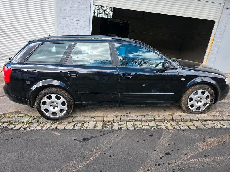 Gebraucht Audi A4 Sport 170 PS (125 kW) 2004 Schwarz Kombi