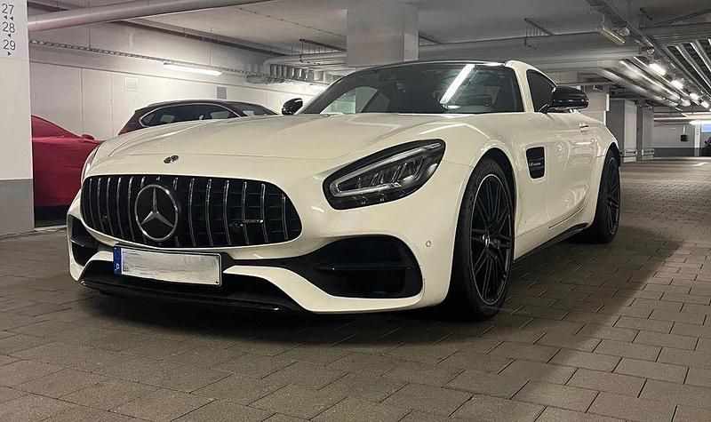 Weiß Gebraucht 2020 Mercedes AMG GT C AMG Coupé | 104.980 € (Superpreis) - Bild 1/4