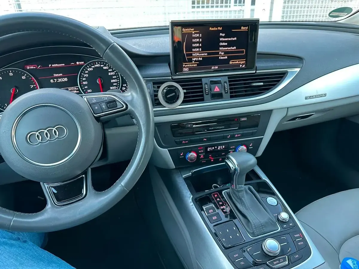 Gebraucht Audi A7 204 PS (150 kW) 2012 Schwarz Kleinwagen