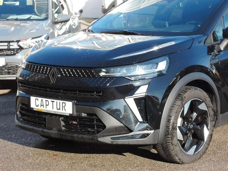 Gebraucht Renault Captur Techno 158 PS (116 kW) 2024 Black pearl (metallic) SUV