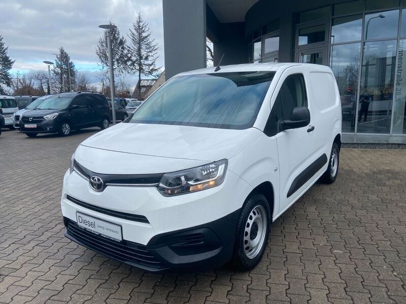 Ice white Gebraucht 2022 Toyota Proace City Van | 18.999 € (Fairer Preis) - Bild 1/4