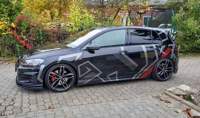 Gebraucht VW Golf VII GTI 300 PS (220 kW) 2017 Schwarz Limousine