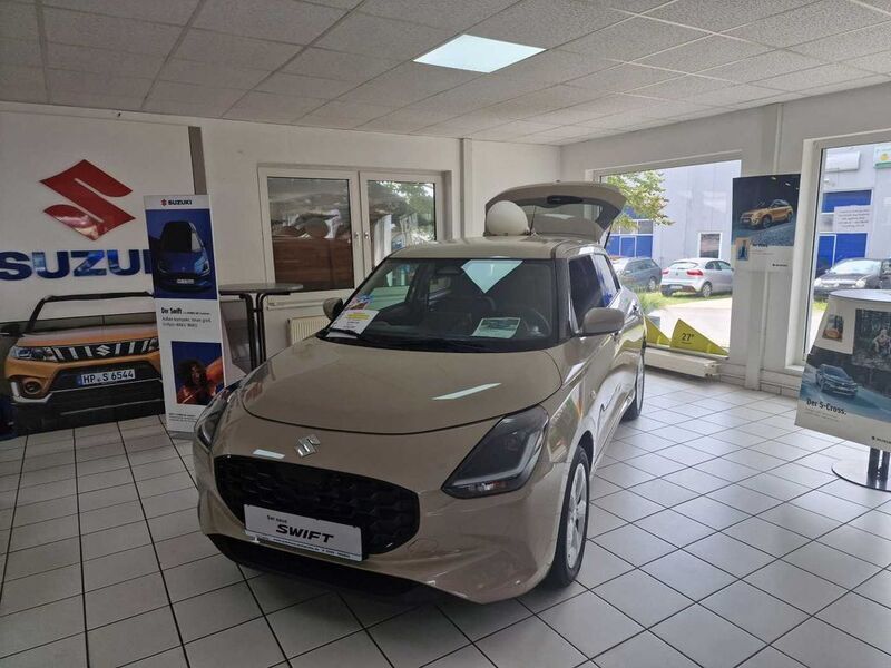 Beige Neu 2024 Suzuki Swift Comfort Limousine | 19.999 € - Bild 1/1