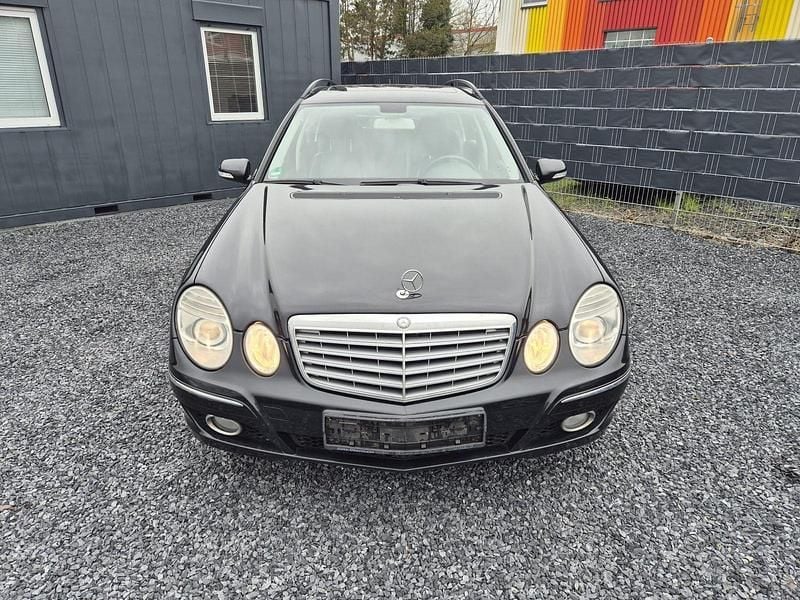 Second-hand Mercedes E320 224 CP (164 kW) 2007 Negru Break