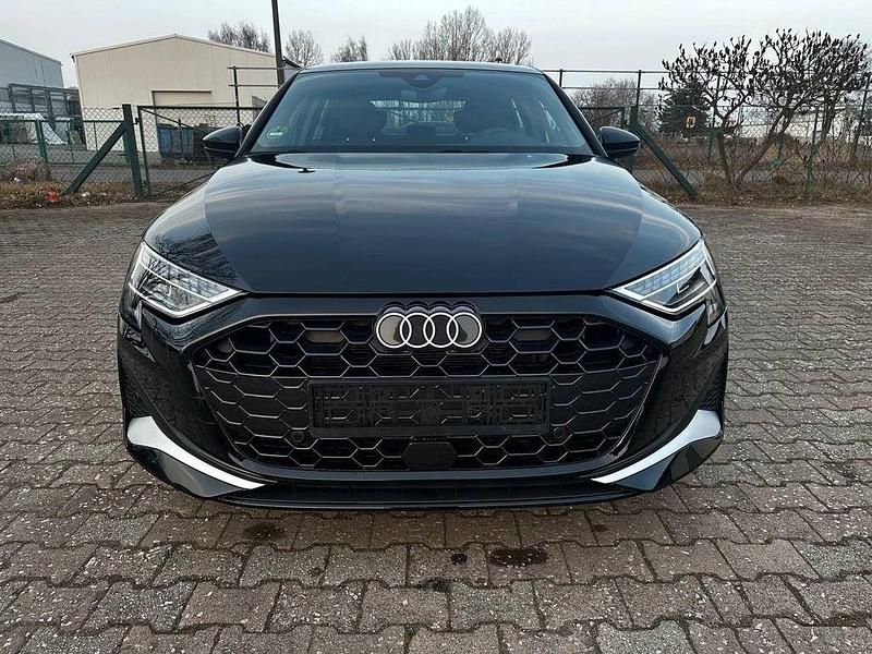Brugt Audi A3 Advanced 150 HK (110 kW) 2025 Sort Sedan