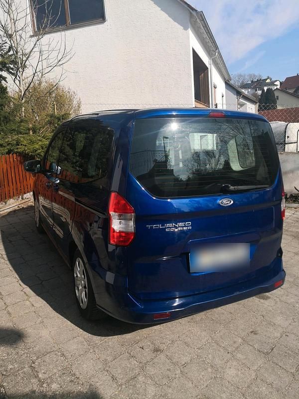 Gebraucht Ford Tourneo Courier 75 PS (55 kW) 2014 Blau Van / Kleinbus