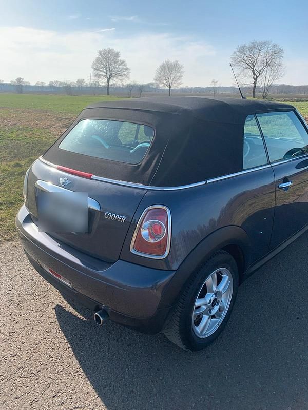 Gebraucht Mini Cooper Cabriolet 122 PS (89 kW) 2012 Blau Cabrio