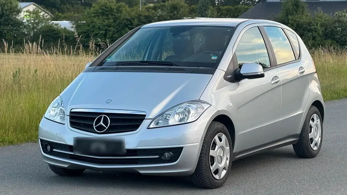 Gebraucht Mercedes A160 Elegance 95 PS (69 kW) 2009 Grau Van / Kleinbus