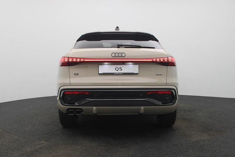 Neu Audi Q5 Sportback Exclusive 204 PS (150 kW) 2026 Beige SUV