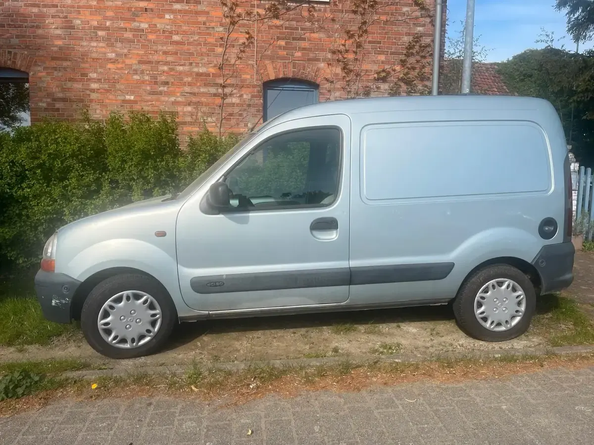 Brugt Renault Kangoo 80 HK (58 kW) 2002 Sølv MPV