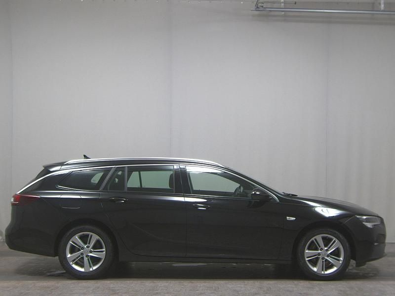 Schwarz Gebraucht 2022 Opel Insignia Elegance Kombi | 16.980 € (Superpreis) - Bild 1/4