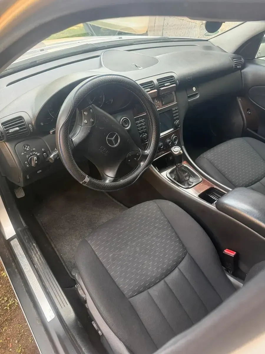 Gebraucht Mercedes C180 Elegance 143 PS (105 kW) 2004 Silber Kombi