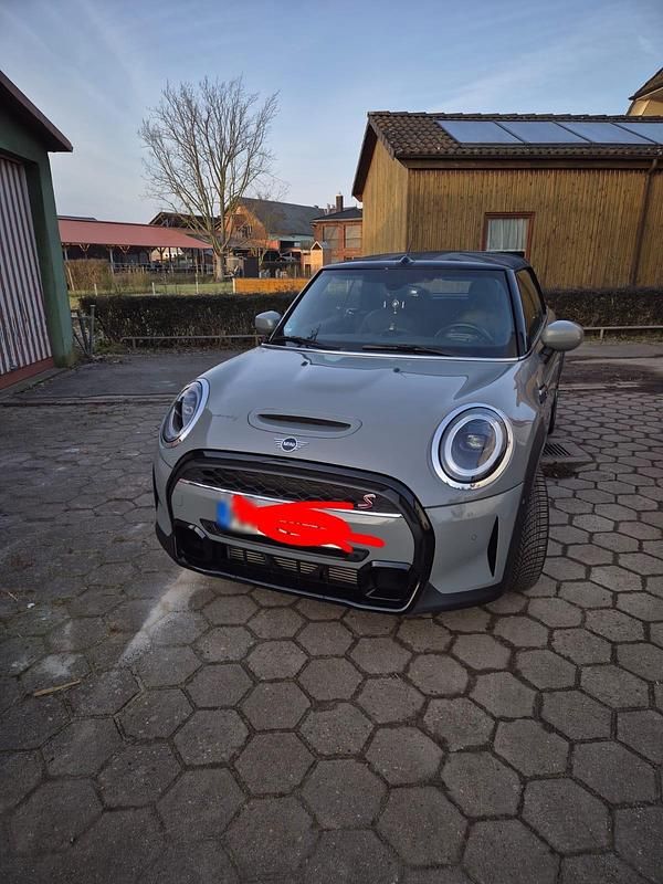 Gebraucht Mini Cooper S Cabriolet 178 PS (130 kW) 2021 Grau Cabrio