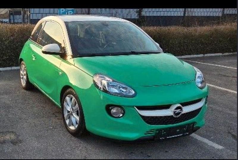 Gebraucht Opel Adam 90 PS (66 kW) 2015 Grün Kleinwagen