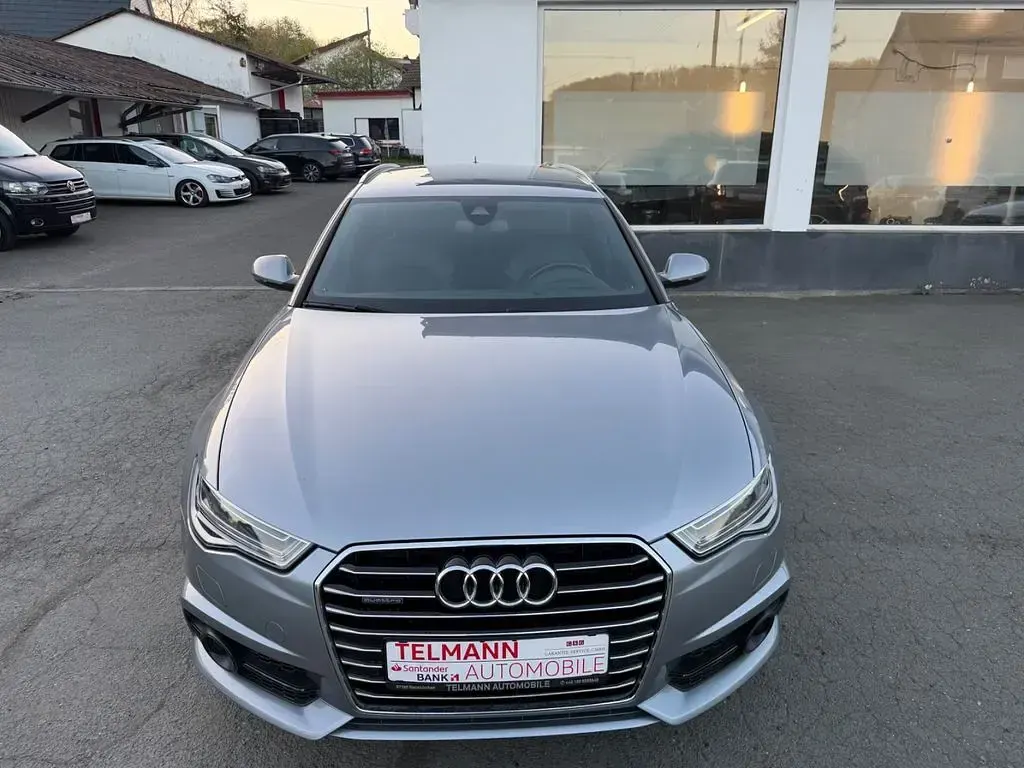 Second-hand Audi A6 Sport 272 CP (200 kW) 2018 Gri Break