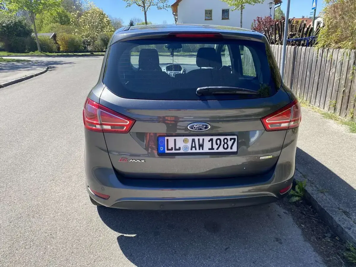 Gebraucht Ford B-MAX SYNC Edition 101 PS (74 kW) 2016 Van / Kleinbus