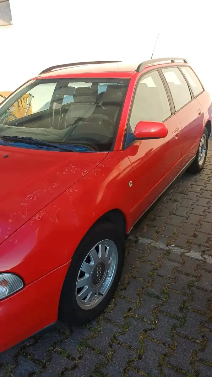 Gebraucht Audi A4 100 PS (73 kW) 1997 Rot Kombi
