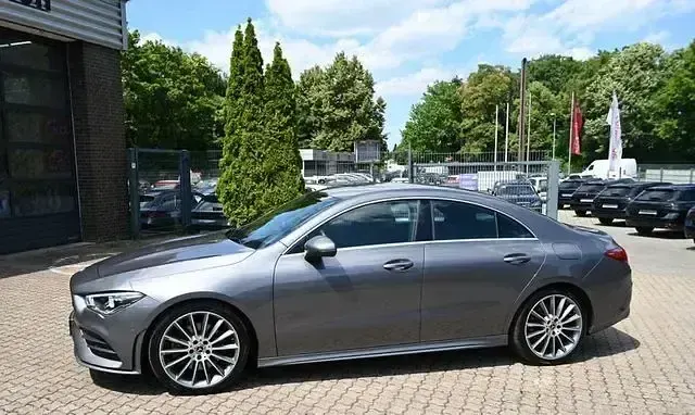 Gebraucht Mercedes CLA220 AMG line 190 PS (139 kW) 2019 Grau Limousine