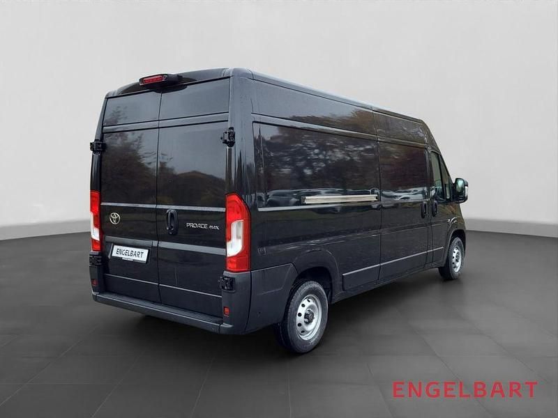 Neu Toyota Proace H2 140 PS (102 kW) 2025 Schwarz Van / Kleinbus