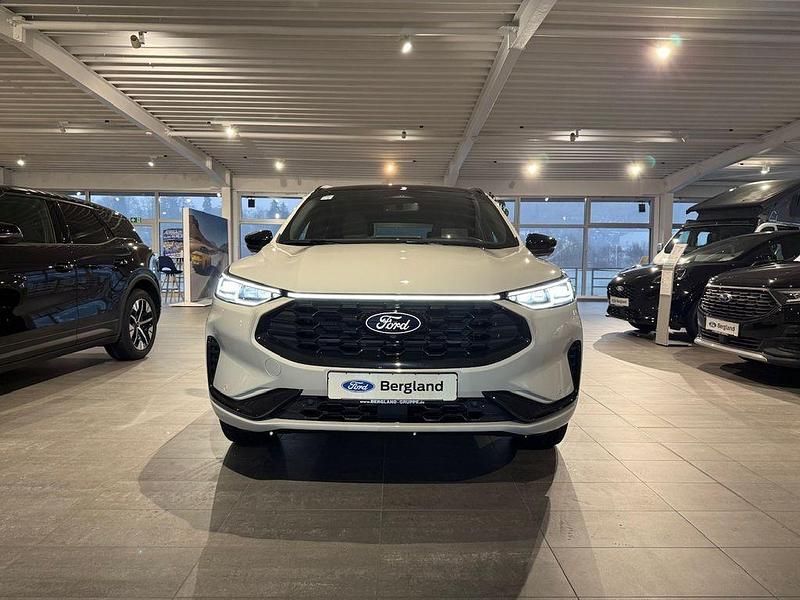 Neu Ford Kuga 242 PS (177 kW) 2026 Metropolis white pn4gv weiß SUV