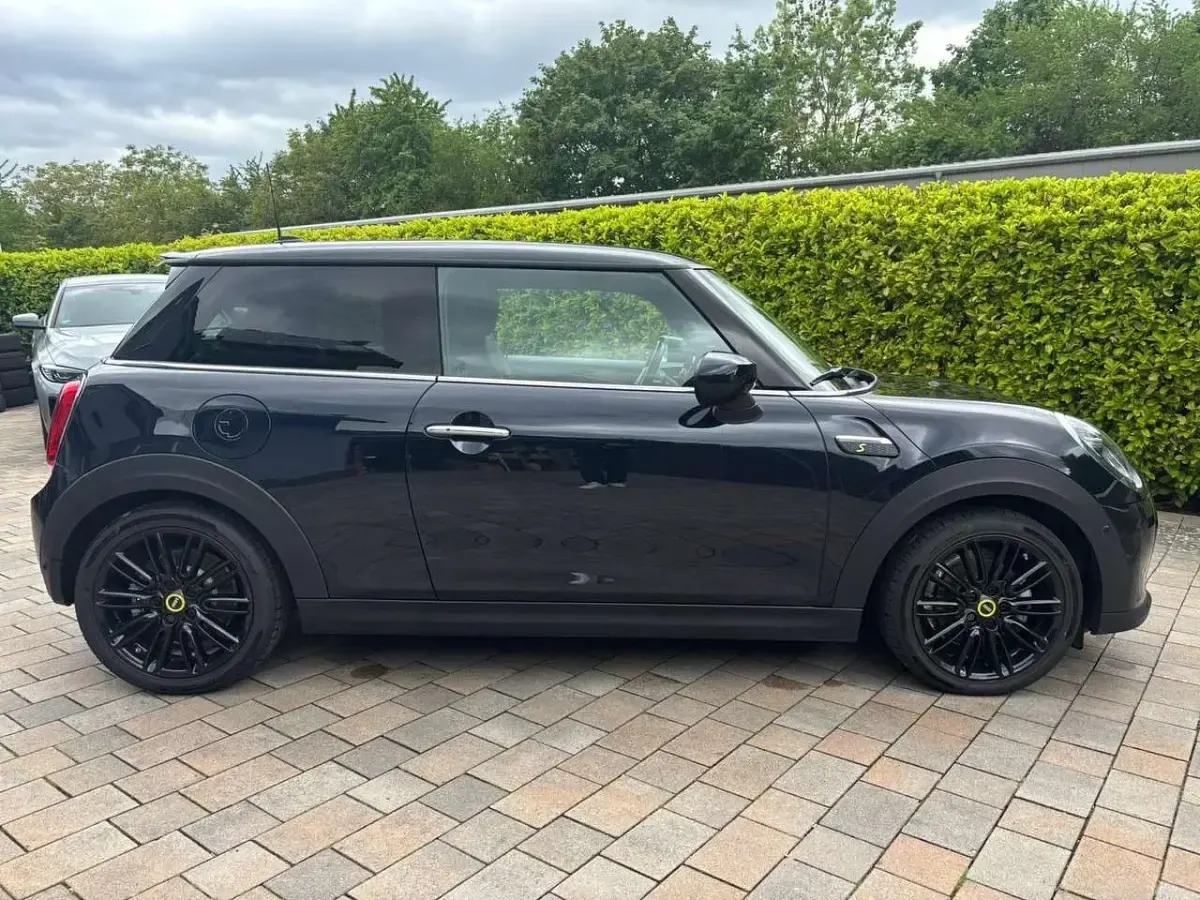 Occasion Mini Cooper SE 135 kW (184 ch) 2023 Noir Citadine