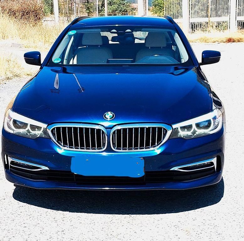 Blau Gebraucht 2018 BMW 530 Performance Kombi | 18.600 € (Superpreis) - Bild 1/4