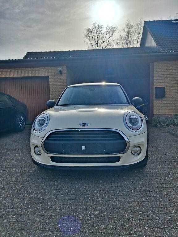 Gebraucht Mini ONE 102 PS (75 kW) 2016 Weiß Kleinwagen