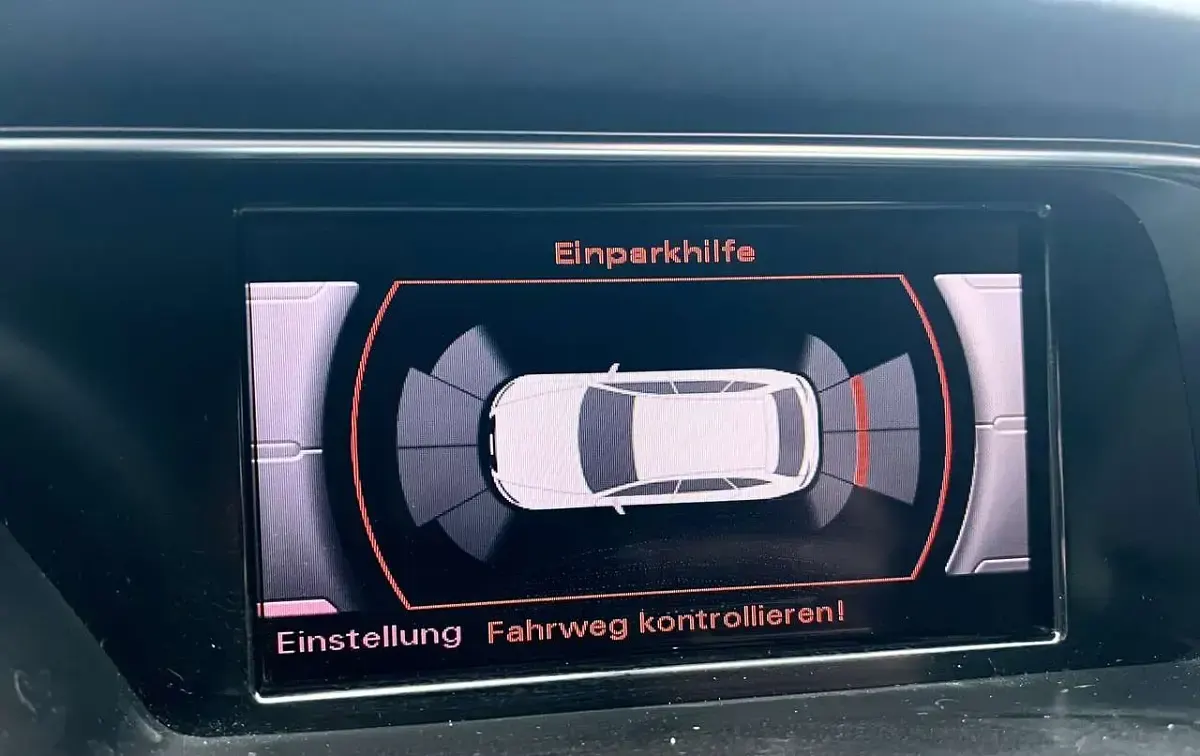 Gebraucht Audi A4 Attraction 170 PS (125 kW) 2012 Schwarz Kombi