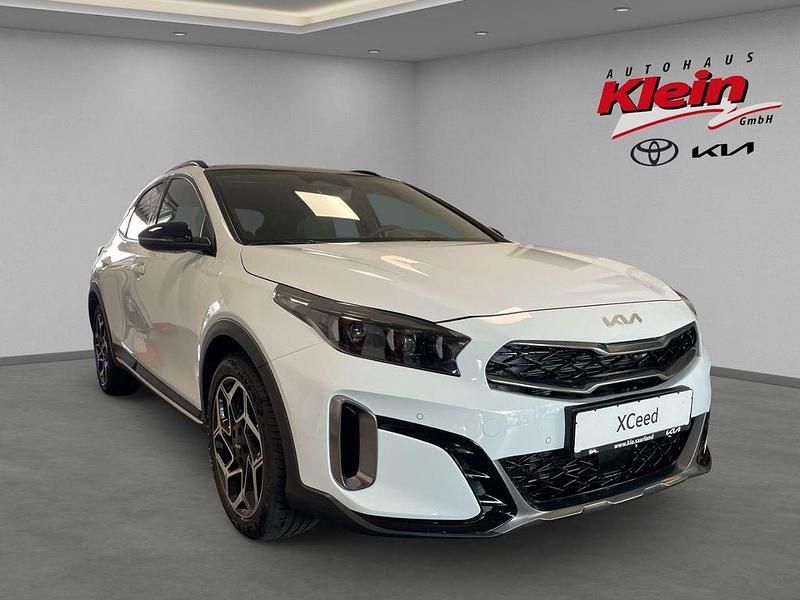 Weiß Neu 2025 Kia XCeed GT-Line SUV | 35.490 € (Etwas zu teuer) - Bild 1/4