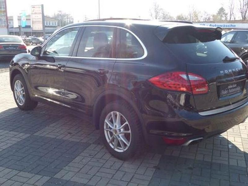 Gebraucht Porsche Cayenne 245 PS (180 kW) 2013 Schwarz SUV