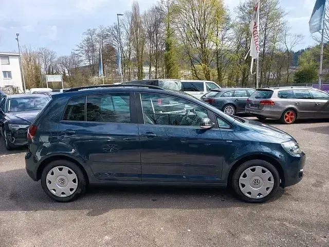 Gebraucht VW Golf VII Match 122 PS (89 kW) 2012 Blau Limousine