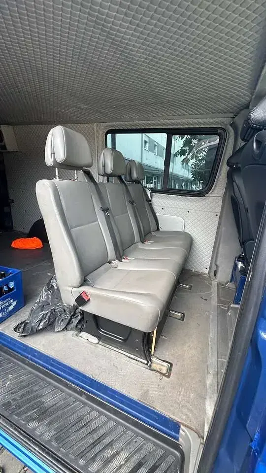 Gebraucht VW Crafter 196 PS (144 kW) 2011 Blau Van